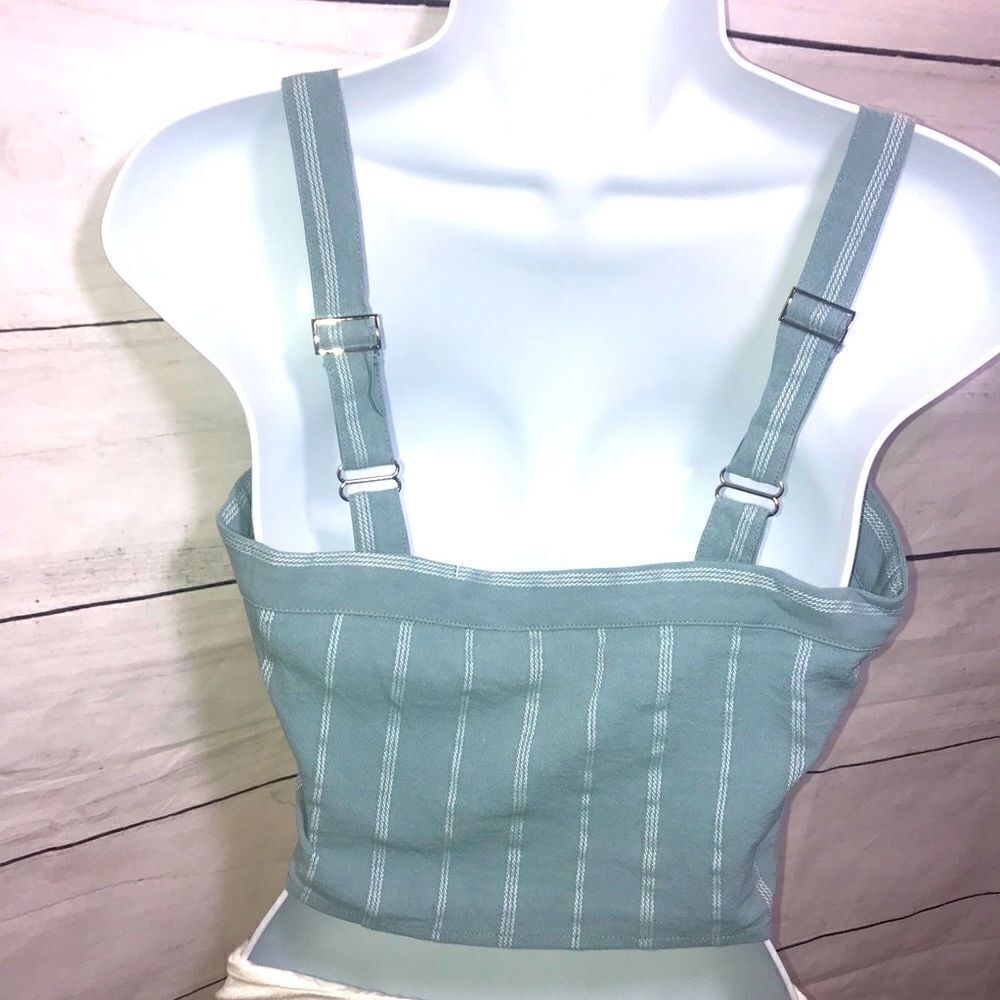 NEW! Sky & Sparrow Asymmetric Button Front Cami S - Picture 7 of 10